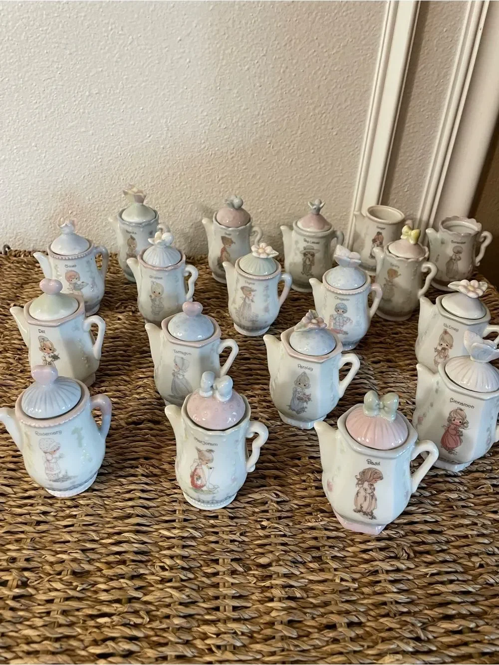Precious Moments 1995 Enesco PMI Vintage Spice Teapots Collection Lot of 16